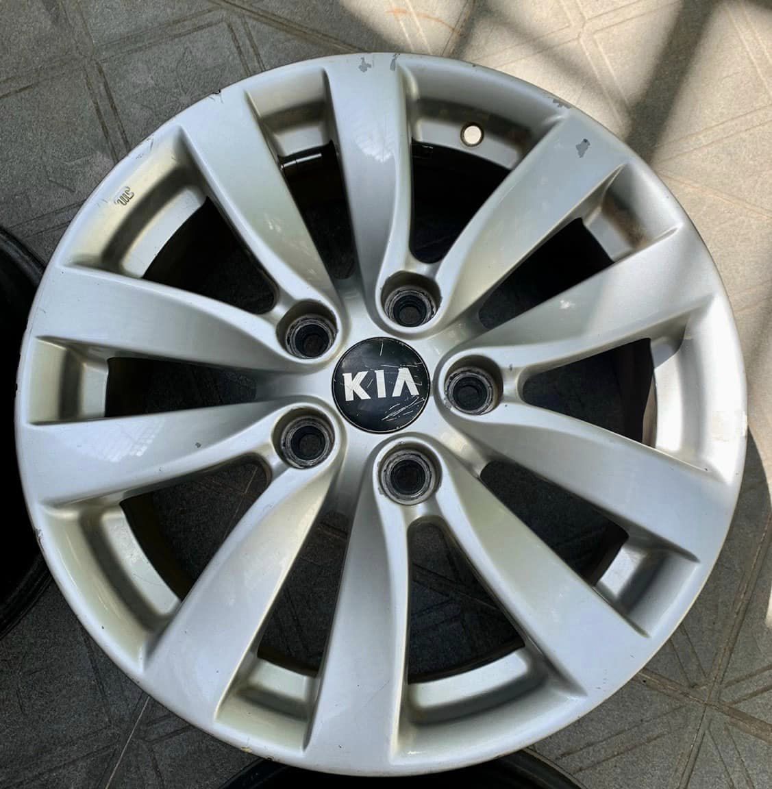 Mâm Lazang Kia Cerato 2015 2016 16 inch 205/55R16